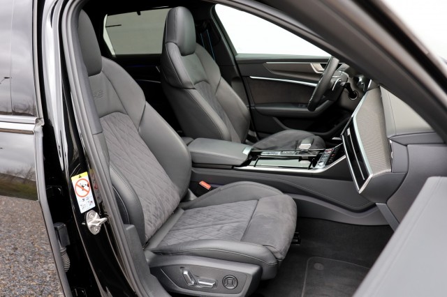 AUDI RS6 Avant 4.0 TFSI Quattro - 600 pk **Dynamic Plus / Keramisch / B&O, Autobedrijf Ploemen Meerssen BV, Meerssen