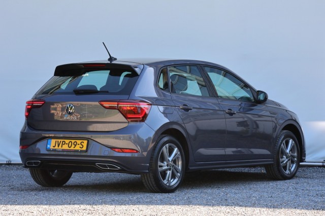VOLKSWAGEN POLO 1.0 TSI R-LINE / DSG / Carplay /, Autobedrijf Ploemen Meerssen BV, Meerssen