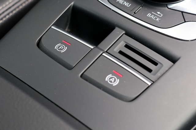 AUDI A3 Sportback 1.5 TFSI Sport S-Line Edition - 150 pk, Autobedrijf Ploemen Meerssen BV, Meerssen