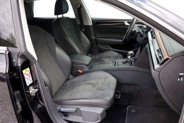 VOLKSWAGEN ARTEON 1.4 TSI eHybrid / Shooting Brake / Elegance / Ergro zetels / , Autobedrijf Ploemen Meerssen BV, Meerssen