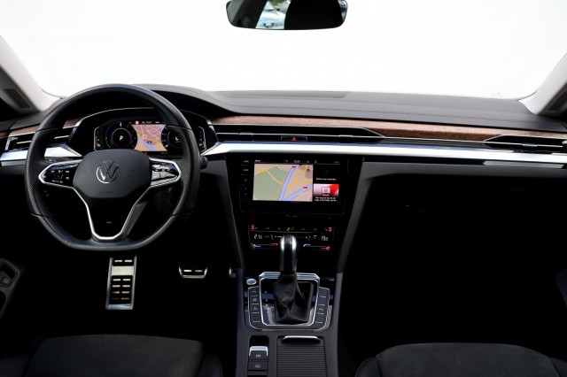VOLKSWAGEN ARTEON 1.4 TSI eHybrid / Shooting Brake / Elegance / Ergro zetels / , Autobedrijf Ploemen Meerssen BV, Meerssen