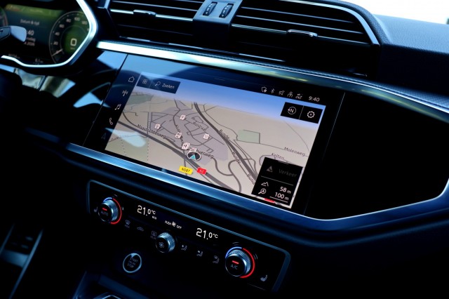 AUDI Q3 SPORTBACK 45 TFSIe S-Line - 245 pk **Trekhaak / Camera / El stoelen, Autobedrijf Ploemen Meerssen BV, Meerssen