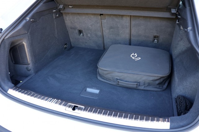 AUDI Q3 SPORTBACK 45 TFSIe S-Line - 245 pk **Trekhaak / Camera / El stoelen, Autobedrijf Ploemen Meerssen BV, Meerssen