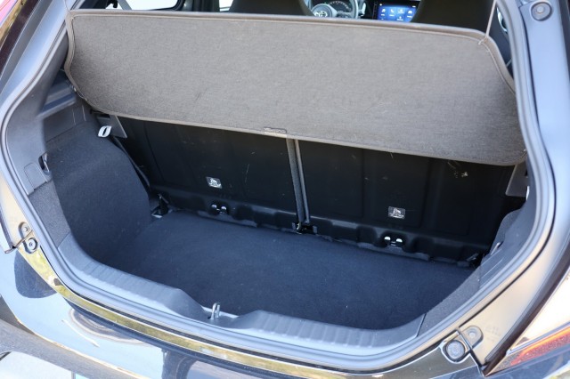 TOYOTA AYGO X 1.0 VVT-i MT Pulse - 72 pk **Bi-tone / Camera / Carplay , Autobedrijf Ploemen Meerssen BV, Meerssen