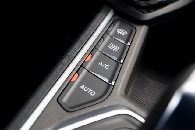 LYNK EN CO 01 1.5 Plug-in Hybrid - 261 pk **Donkere hemel / Pano / 360 camera, Autobedrijf Ploemen Meerssen BV, Meerssen