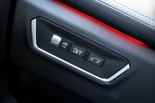 LYNK EN CO 01 1.5 Plug-in Hybrid - 261 pk **Donkere hemel / Pano / 360 camera, Autobedrijf Ploemen Meerssen BV, Meerssen