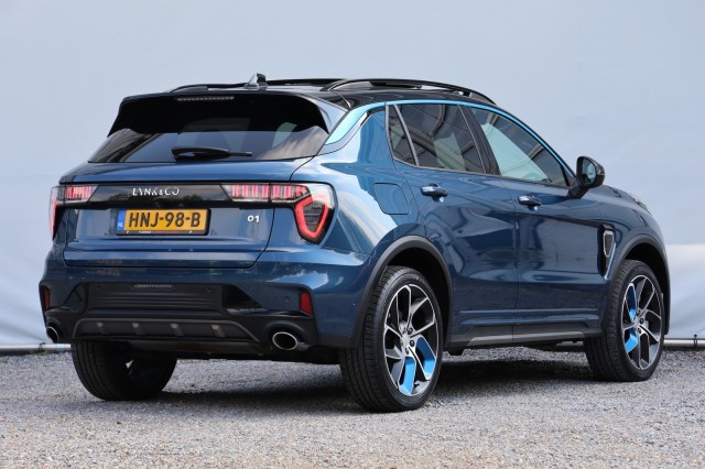 LYNK EN CO 01 1.5 Plug-in Hybrid - 261 pk **Donkere hemel / Pano / 360 camera, Autobedrijf Ploemen Meerssen BV, Meerssen
