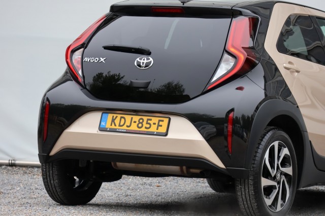 TOYOTA AYGO X 1.0 VVT-I MT PULSE, Autobedrijf Ploemen Meerssen BV, Meerssen