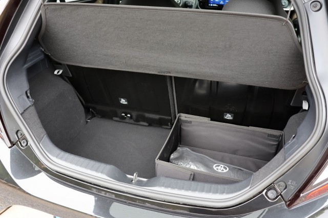 TOYOTA AYGO X 1.0 VVT-I MT PULSE, Autobedrijf Ploemen Meerssen BV, Meerssen