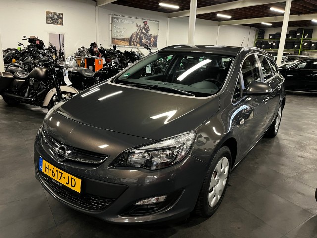 OPEL ASTRA COMBI 1.4 BERLIN *AIRCO*, Auto Schloesser B.V., Hoensbroek