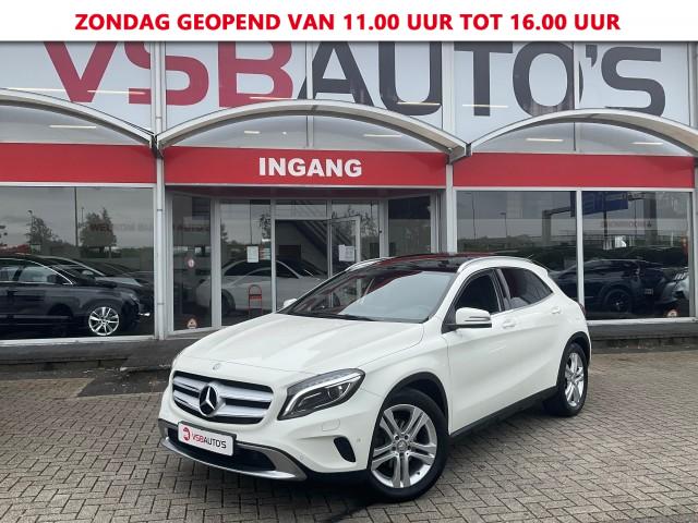 MERCEDES-BENZ GLA-KLASSE GLA 200 LED NAVI PANO-DAK CAMERA TREKHAAK AIRCO  , VSB Auto's, WAALWIJK