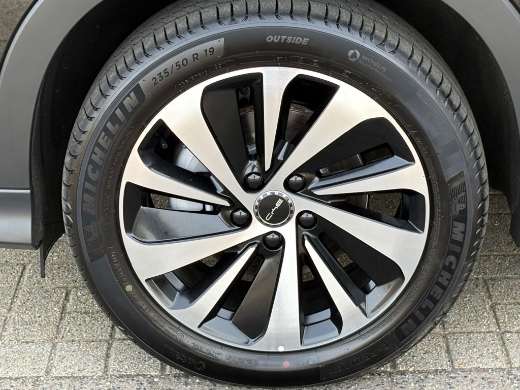 BYD, SEAL U