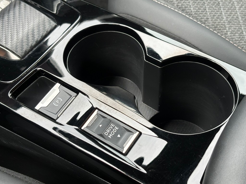 PEUGEOT, 2008