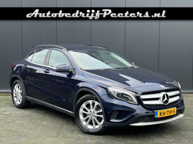 MERCEDES-BENZ GLA-KLASSE GLA 220d Aut7 Leder Camera Xenon Memory Trekhaak NL-auto, Autobedrijf Peeters, Neer