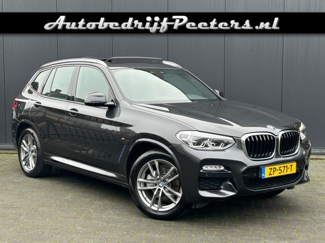 BMW X3 xDrive20i M Sport Shadow 1e eig. P-dak LED Sfeerlicht E.trekhaak, Autobedrijf Peeters, Neer