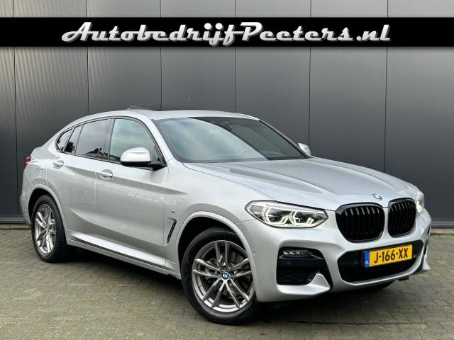 BMW X4 xDrive20 M Sport P-dak Sfeerlicht HUD LED Camera Carplay NL-auto, Autobedrijf Peeters, Neer