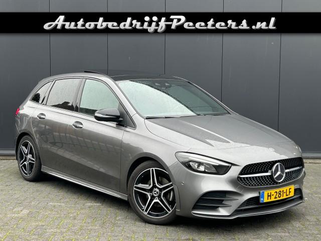 MERCEDES-BENZ B-KLASSE B 180 AMG Line Pano Leder Camera , Autobedrijf Peeters, Neer