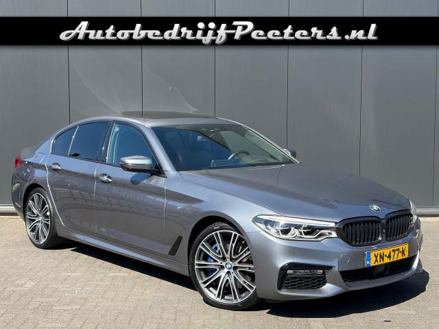 BMW 5-SERIE 540i XDrive M Sport ACC Comf.stoel LED HUD B&W Softclose, Autobedrijf Peeters, Neer