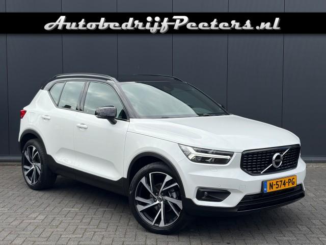 Volvo Xc40 - T3 163pk R-Design ACC Leder LED Camera Carplay e.Trekhaak NL-auto