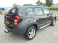 DACIA DUSTER 1.6 i 16V Zwart Airco/Trekhaak/Elek Pakket/ Mooi & Goed, AutoCentrum Twente, Almelo