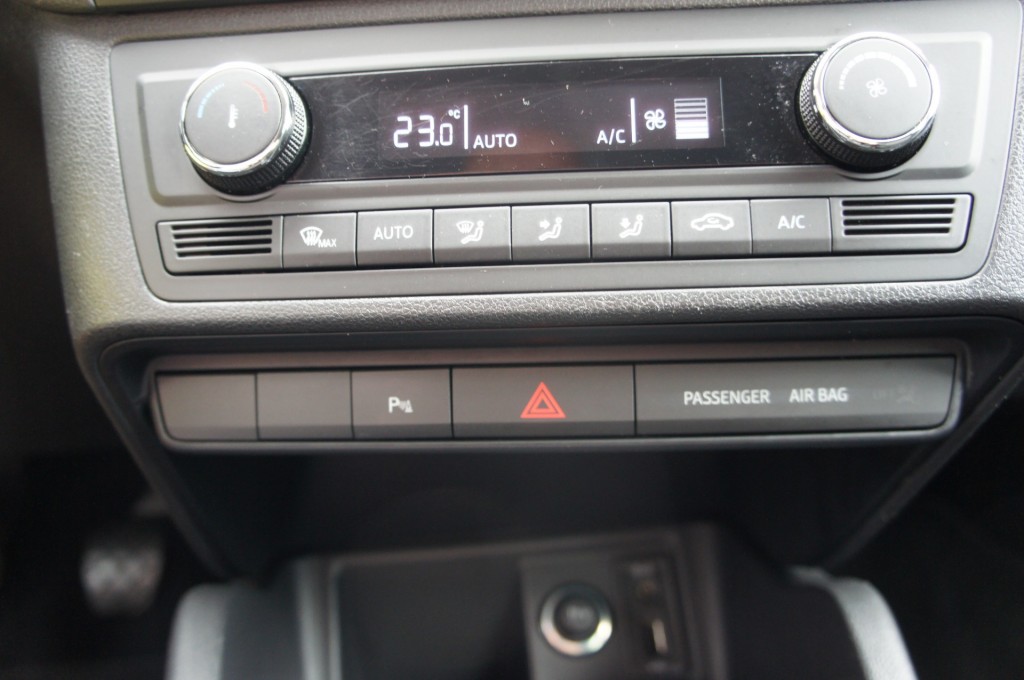 SEAT, IBIZA