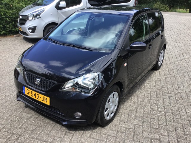 SEAT MII 1.0 Style Intense, Autobedrijf Grootveld en Ploeg, Overberg