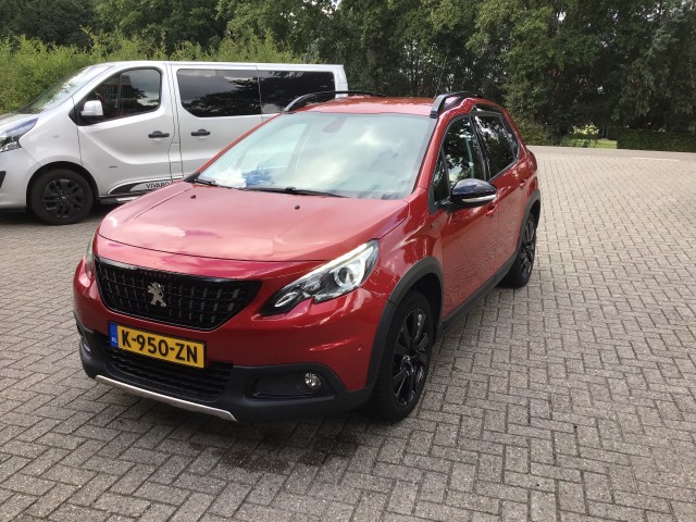 PEUGEOT 2008 1.2 PURETECH GT-LINE 130 PK, Autobedrijf Grootveld en Ploeg, Overberg