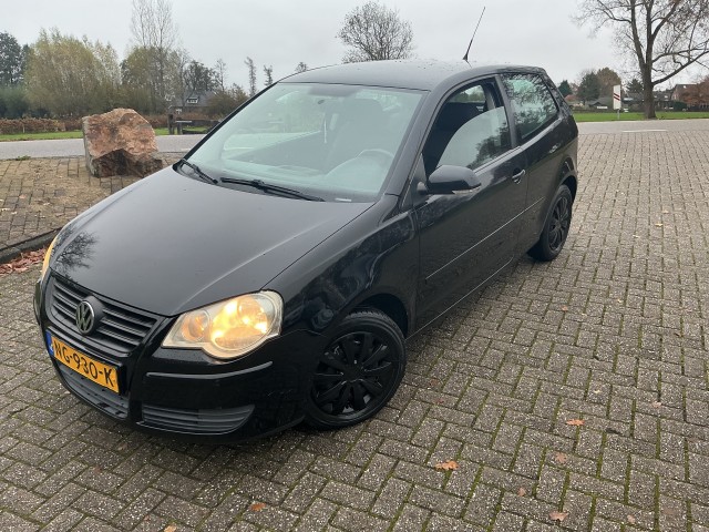 VOLKSWAGEN POLO 1.2 EASYLINE, Autobedrijf Grootveld en Ploeg, Overberg
