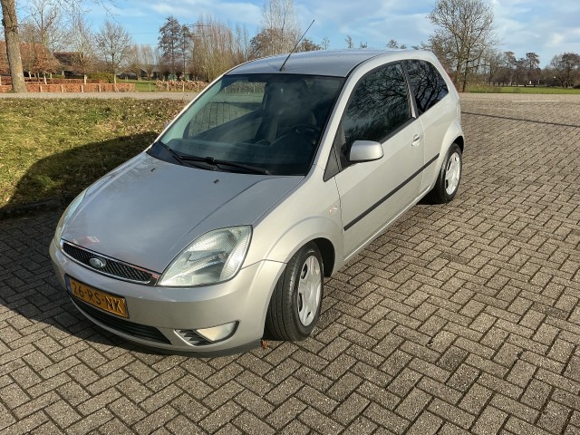 FORD FIESTA 1.6-16V FUTURA, Autobedrijf Grootveld en Ploeg, Overberg