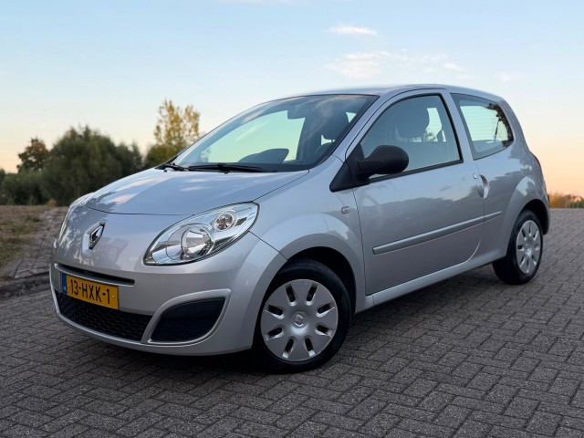 RENAULT TWINGO 1.2 AUTHENTIQUE, Autobedrijf Grootveld en Ploeg, Overberg