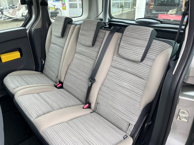 RENAULT KANGOO 1.6-16V, LIFT, AUT,1E EIG,31000KM!, nieuwstaat! Mutsers Auto's, 5712 BR Someren