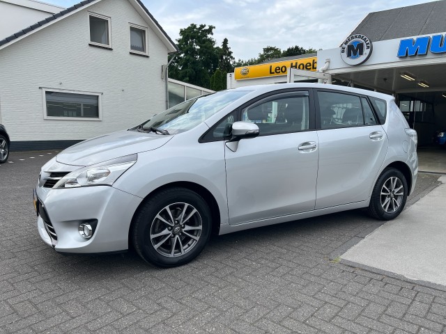 TOYOTA VERSO 1.6 VVT-I ASPIRATION,ECC,CRUISE, top staat! Mutsers Auto's, 5712 BR Someren