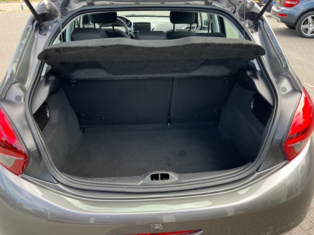 PEUGEOT 208 1.2 ALLURE AUT, NAVI, CRUISE perfecte staat! Mutsers Auto's, 5712 BR Someren