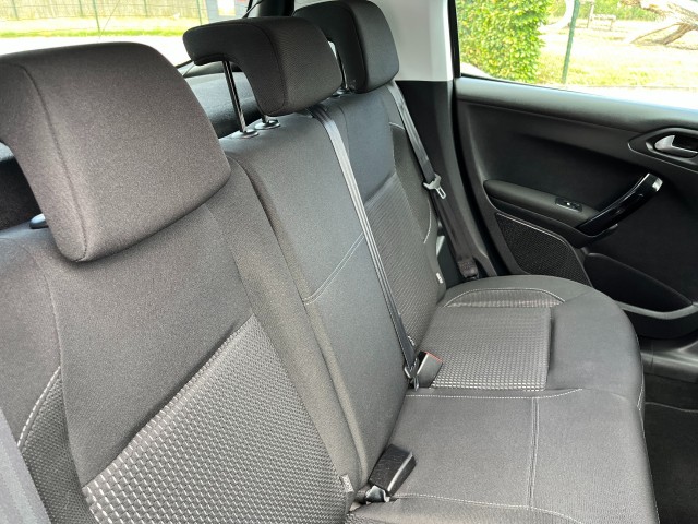 PEUGEOT 208 1.2 ALLURE AUT, NAVI, CRUISE perfecte staat! Mutsers Auto's, 5712 BR Someren