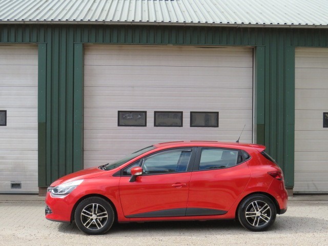 RENAULT CLIO 0.9 TCE EXPRESSION, Autobedrijf Kuiper, Eefde