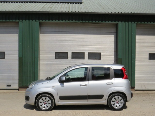 FIAT PANDA 0.9 TWINAIR LOUNGE, Autobedrijf Kuiper, Eefde