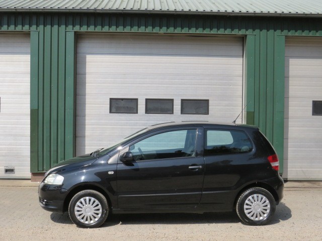 VOLKSWAGEN FOX 1.2 TRENDLINE, Autobedrijf Kuiper, Eefde