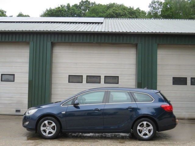 OPEL ASTRA