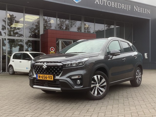 SUZUKI S-CROSS 1.4i Boosterjet Style Smart Hybrid I Panorama, Autobedrijf  Neelen BV, Heesch