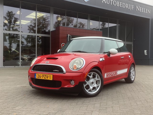 MINI COOPER S 211PK  John Cooper Works I Automaat, Autobedrijf  Neelen BV, Heesch