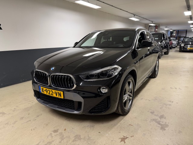 BMW X2 XDRIVE20I HIGH EXEC. autom,M sport,Pano,Trekhaak,Hud,Stoelverw,Keyless, Automobielbedrijf F.A. Tammer, Soesterberg