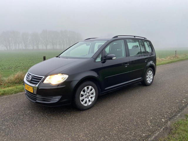VOLKSWAGEN TOURAN 1.4  7 Persoons !!, Autobedrijf Vorderman v.o.f., Wenum