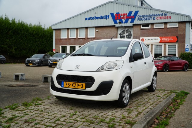 PEUGEOT 107 XS 1.0-68PK 5-DEURS - AIRCO incl. 6 maanden garantie + rijklaar kosten, Autobedrijf Hans Huijbers, Bemmel