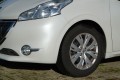 PEUGEOT 208 ENVY 1.2-82PK 5-DEURS - CLIMATE CONTROLE - NAVI - PARKEERHULP, Autobedrijf Hans Huijbers, Bemmel