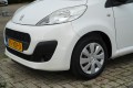 PEUGEOT 107 XS 1.0-68PK 5-DEURS - AIRCO incl. 6 maanden garantie + rijklaar kosten, Autobedrijf Hans Huijbers, Bemmel