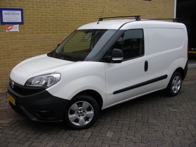 FIAT DOBLO CARGO 1.3 M-jet Airco Trekhaak Cruise-controle PDC, Autobedrijf Beens, Eindhoven