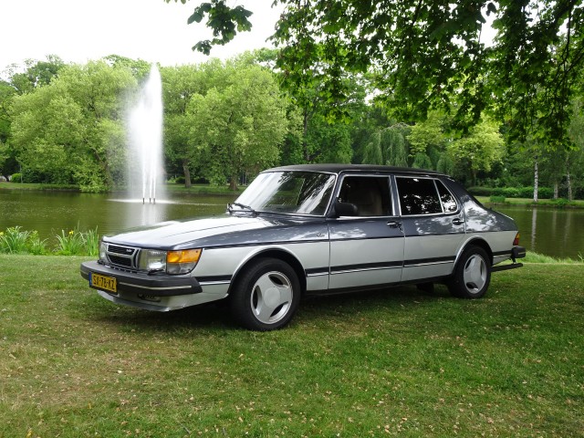Saab 900 - 2.0 T. CD FINLANDIA