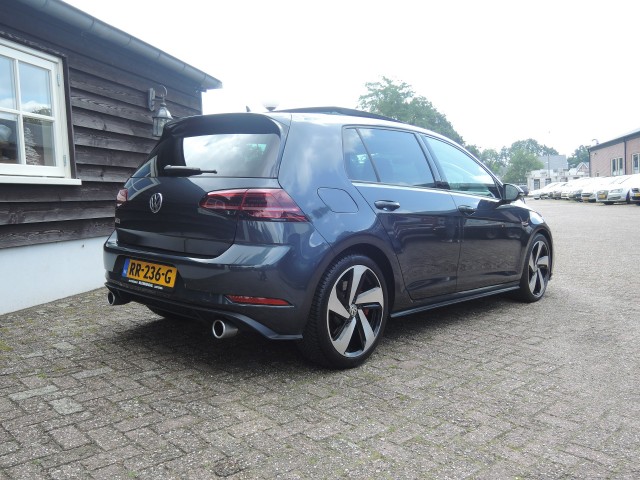 VOLKSWAGEN GOLF 2.0 TSI GTI PERFORMANCE Autobedrijf Bloemendal, 6741 PE LUNTEREN