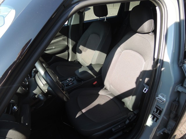 MINI CLUBMAN 1.5 ONE CHILI Serious  Business Autobedrijf Bloemendal, 6741 PE LUNTEREN