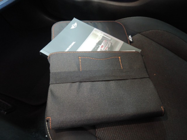 MINI CLUBMAN 1.5 ONE CHILI Serious  Business Autobedrijf Bloemendal, 6741 PE LUNTEREN